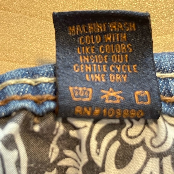 Seven7 Distressed Denim Bermuda Shorts - Picture 7 of 10